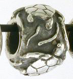 16929-Turtle Bead or Sea Turtel bead or Seaturtle Bead